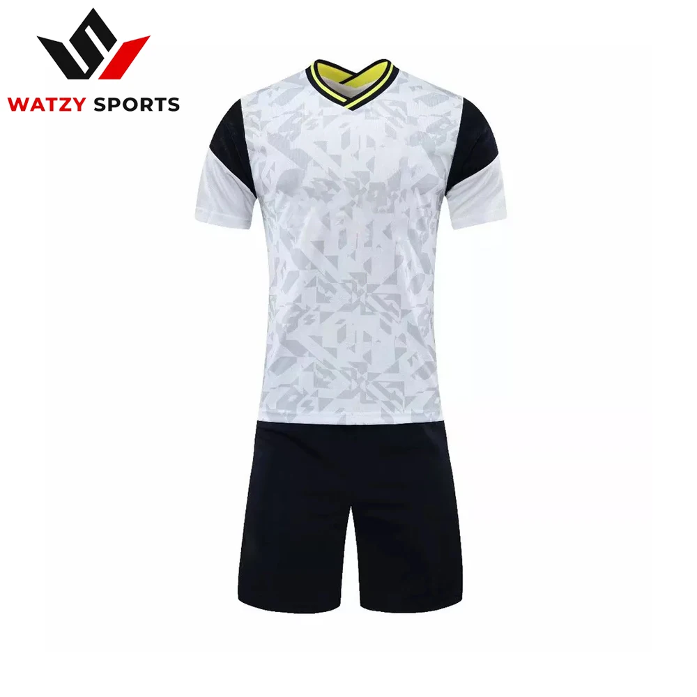 Adult Kits Custom Training Suit Soccer Jersey Uniform World Soccer Cup United Real Thai Quality Inter Man Fans City Team Soccer