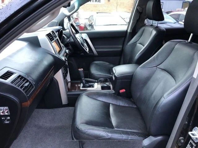 RHD 2012 Toyota LAND CRUISER
