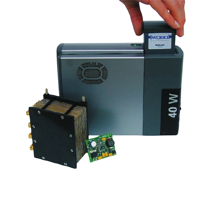 Ideal Off-Grid Solution Remote Control 50W Reforming Methanol Fuel Cell For Power Tools