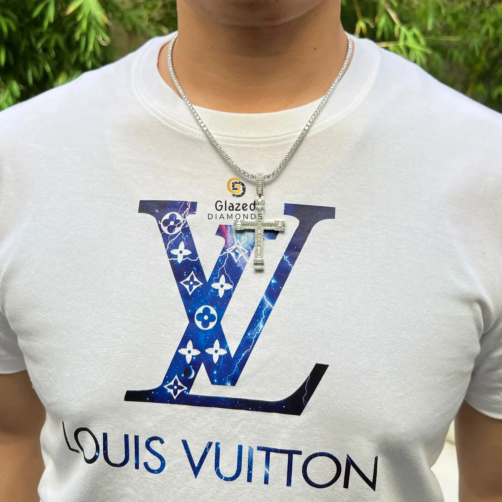 925 Sterling Silver Hip Hop Cross Pendant Adorn With Moissanite VVs Clarity Round And Baguette Cut Diamonds