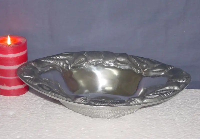 Wholesale Round Serving Tin Fashionable Trending Design New Customized Casting Bowl for Fruit Food