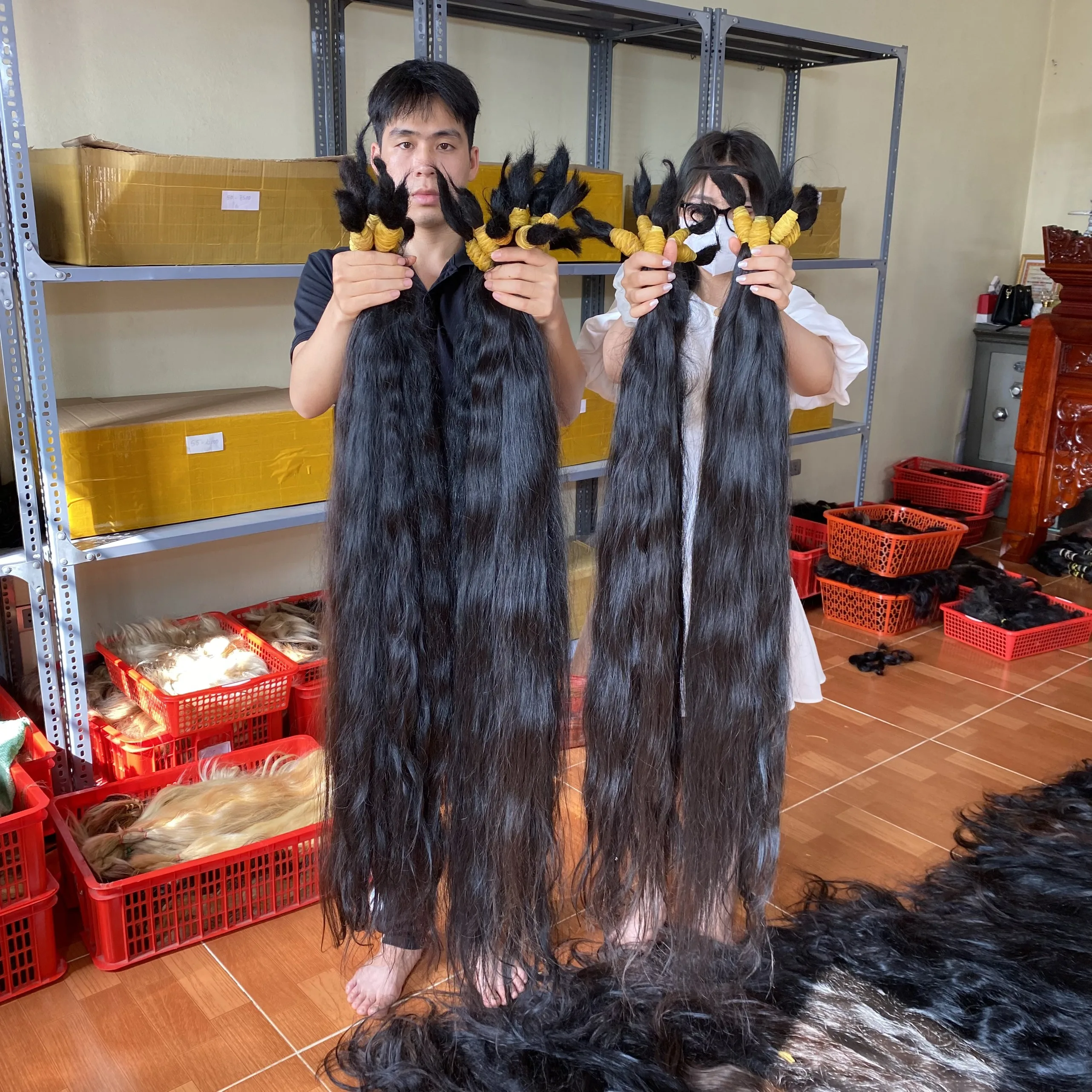 NATURAL WAW HAIR 40INCHES in length Super Silky and Smooth Hair Extensions Cuticle Aligned hair