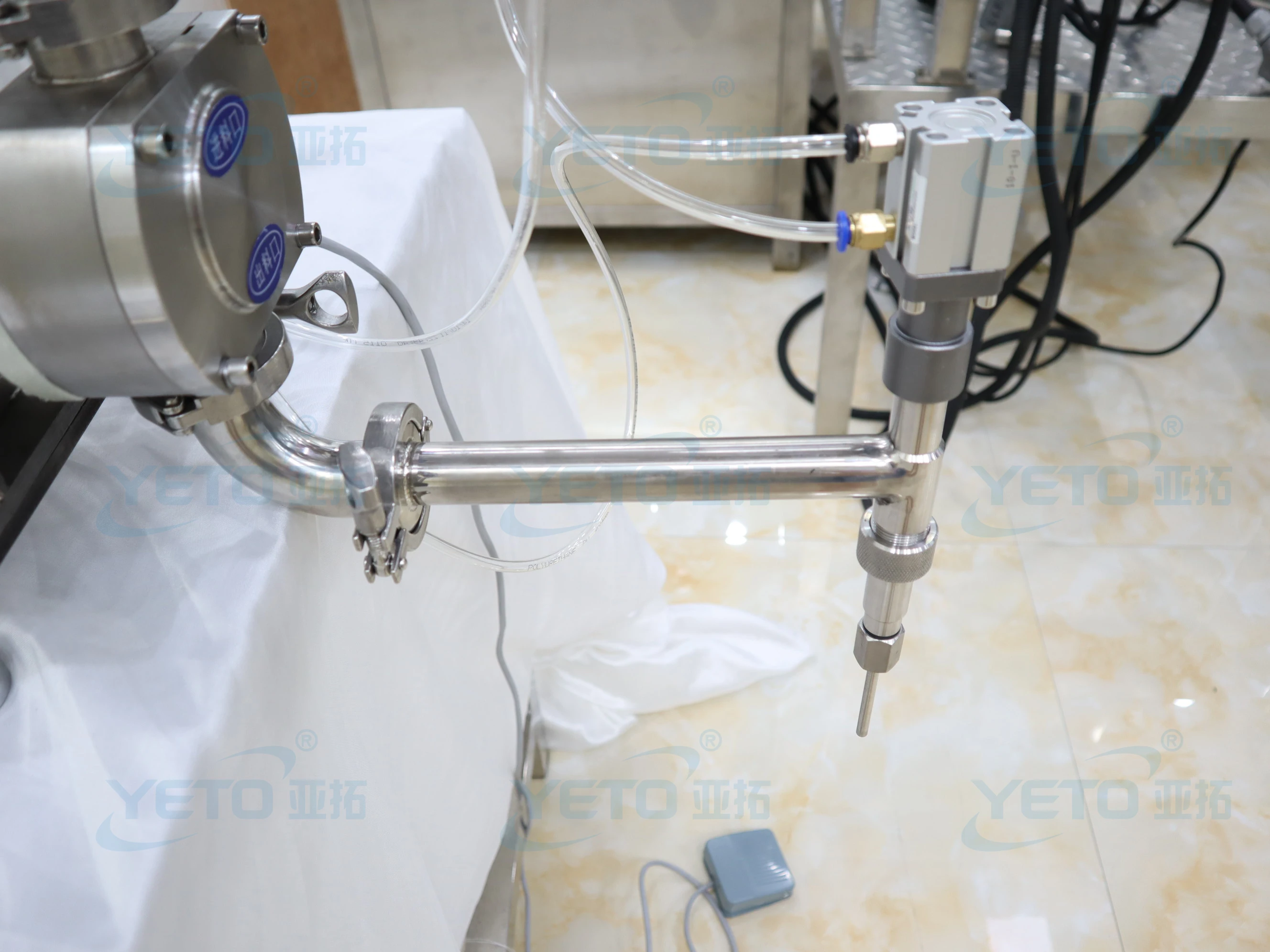 Semi Automatic Mayonnaise Ketchup Sauce Jam Rotor Lobe Pump Filling Machine High Viscosity Cosmetic Cream Ointment Filler