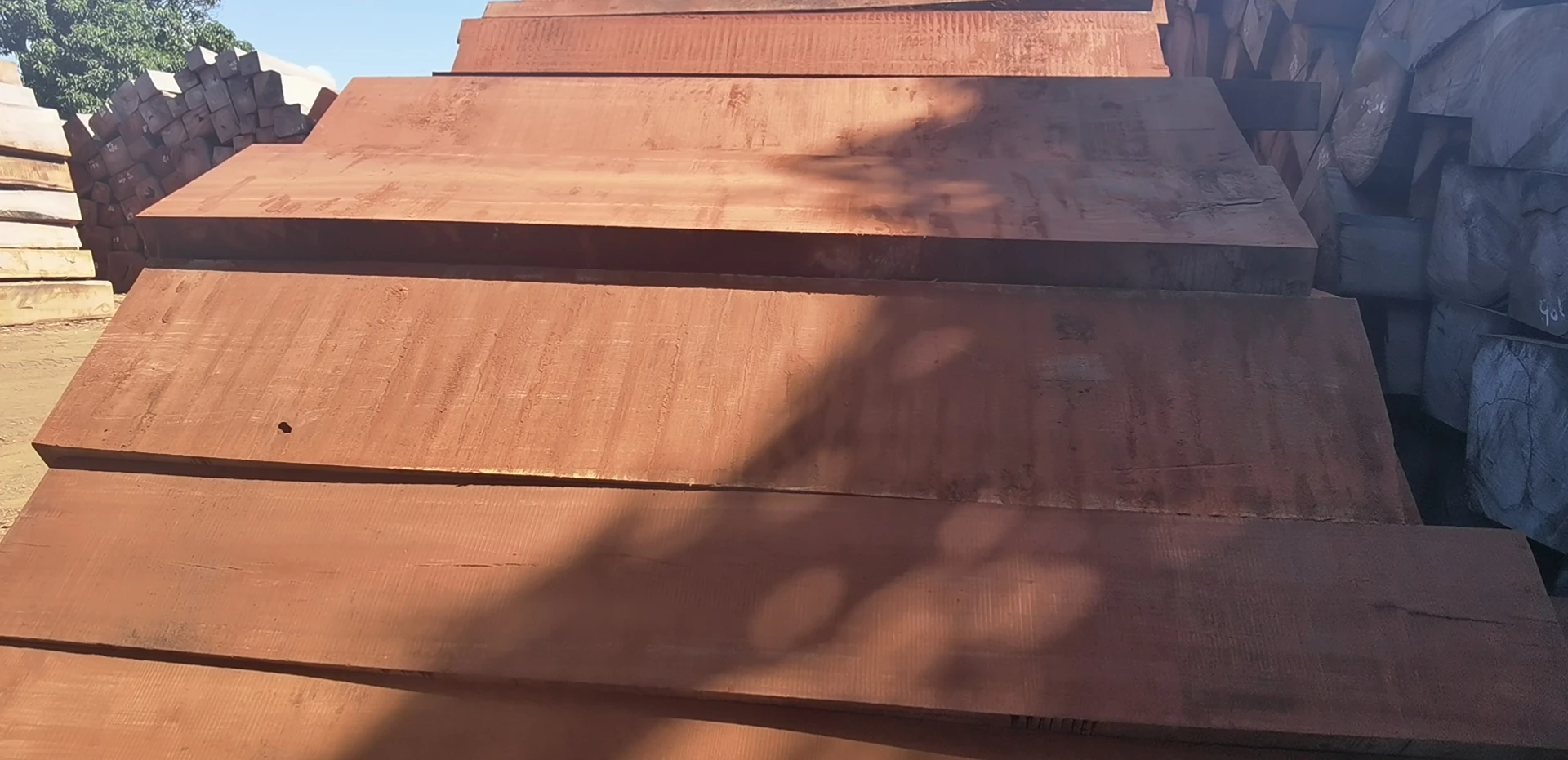 Doussie sawn timber from mozambique, High quality with low price