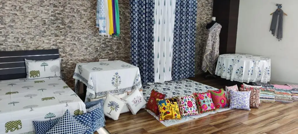 Handstiched Kantha Quilt Queen Size Bed sheet Indian Quilt Bedcover Bedspread Coverlet Throw Blanket