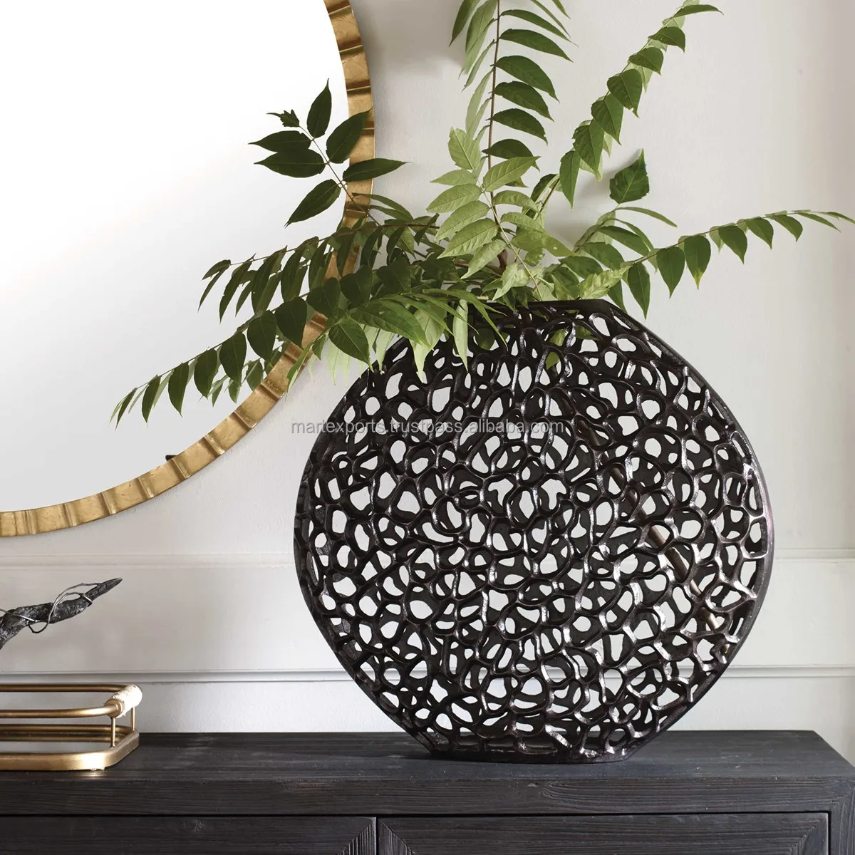2022 best selling Aluminium Metal cast net flower vase raw black nickel plated for your home decoration in wholesale price