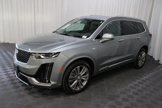 Б/у 2024 C-a-d-i-l-a-c XT6 премиум класса люкс AWD