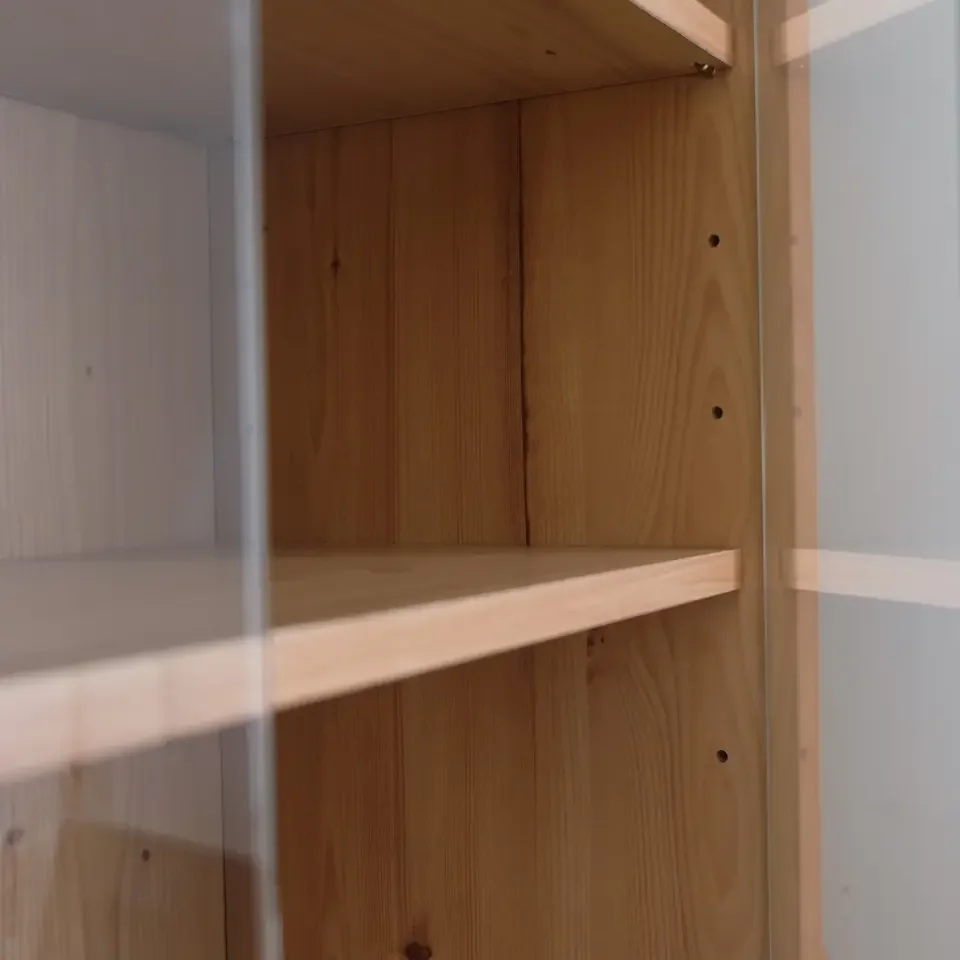 Easy Assembly Multipurpose 6-Tier Free Standing Bookcase Showcase with Glass Doors