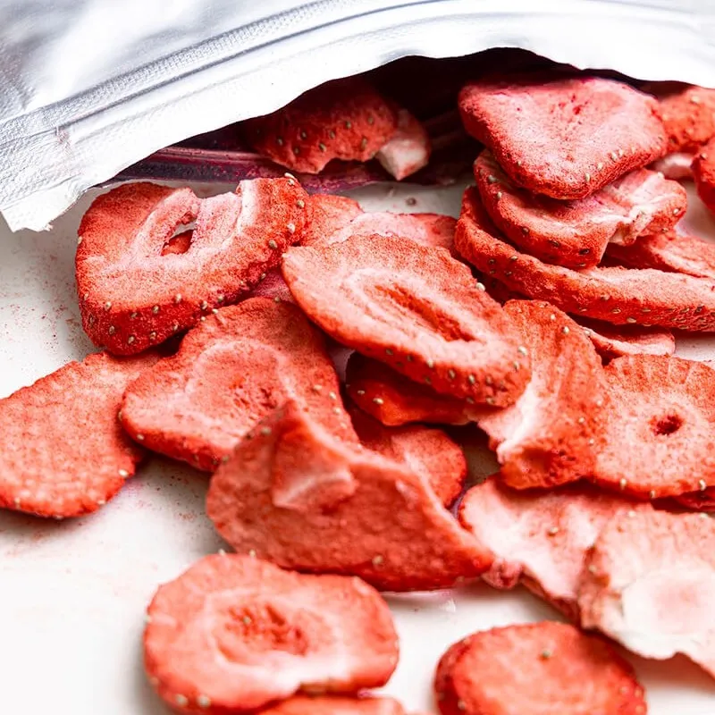 Competitive price organic freeze dried strawberry no sugar freeze-dry strawberries made in Vietnam