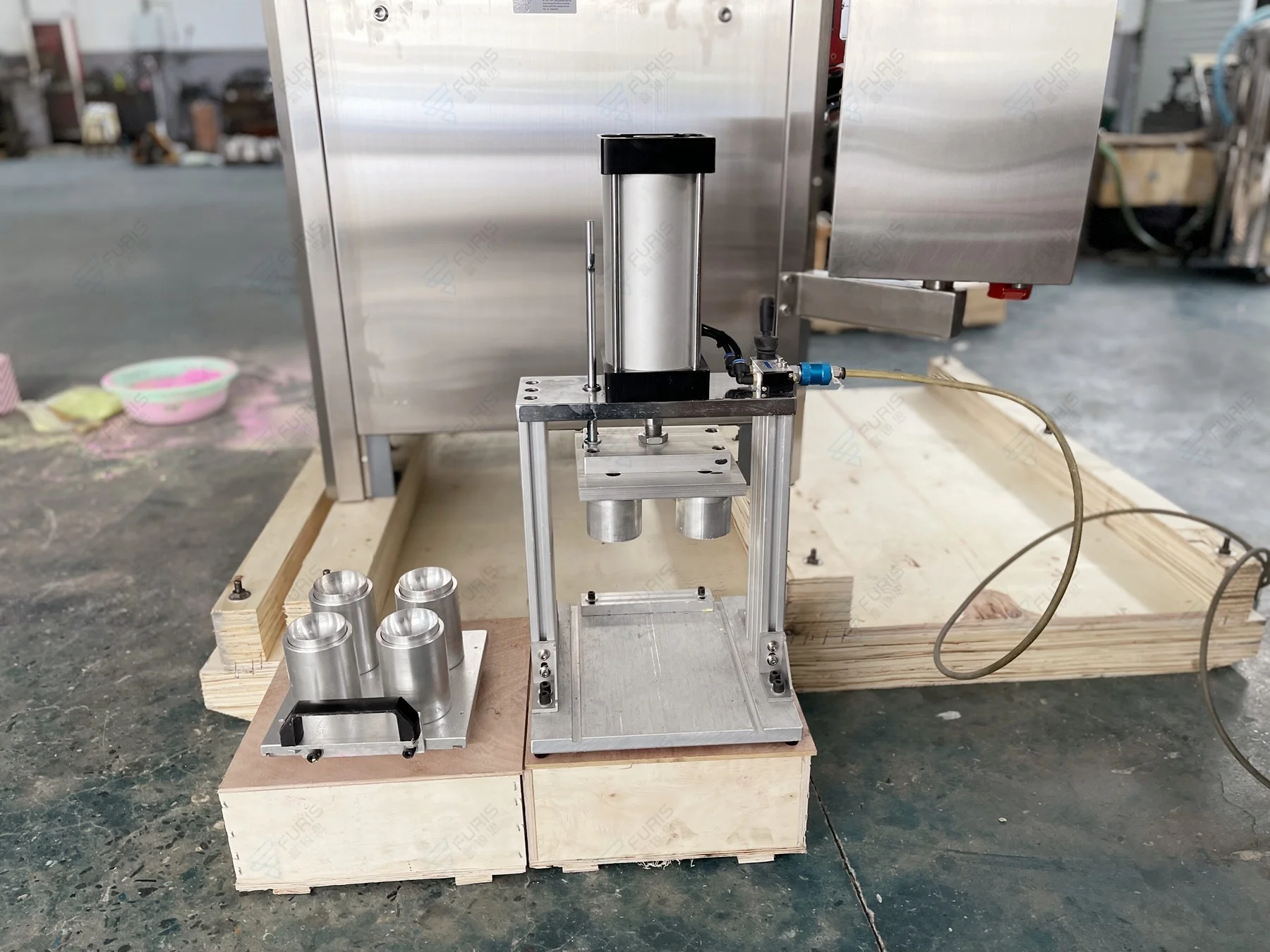 Industrial Professional Supplies Small Manual Bath Bomb Press 1/2/4/6 Piston Molds Shampoo Bars Pressing Forming Mould Machine