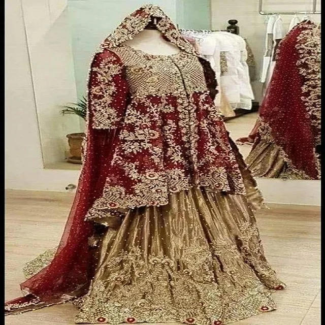 Luxury style bridal French mermaid wedding dress trailing waist thin shoulder lace light long-sleeved dress