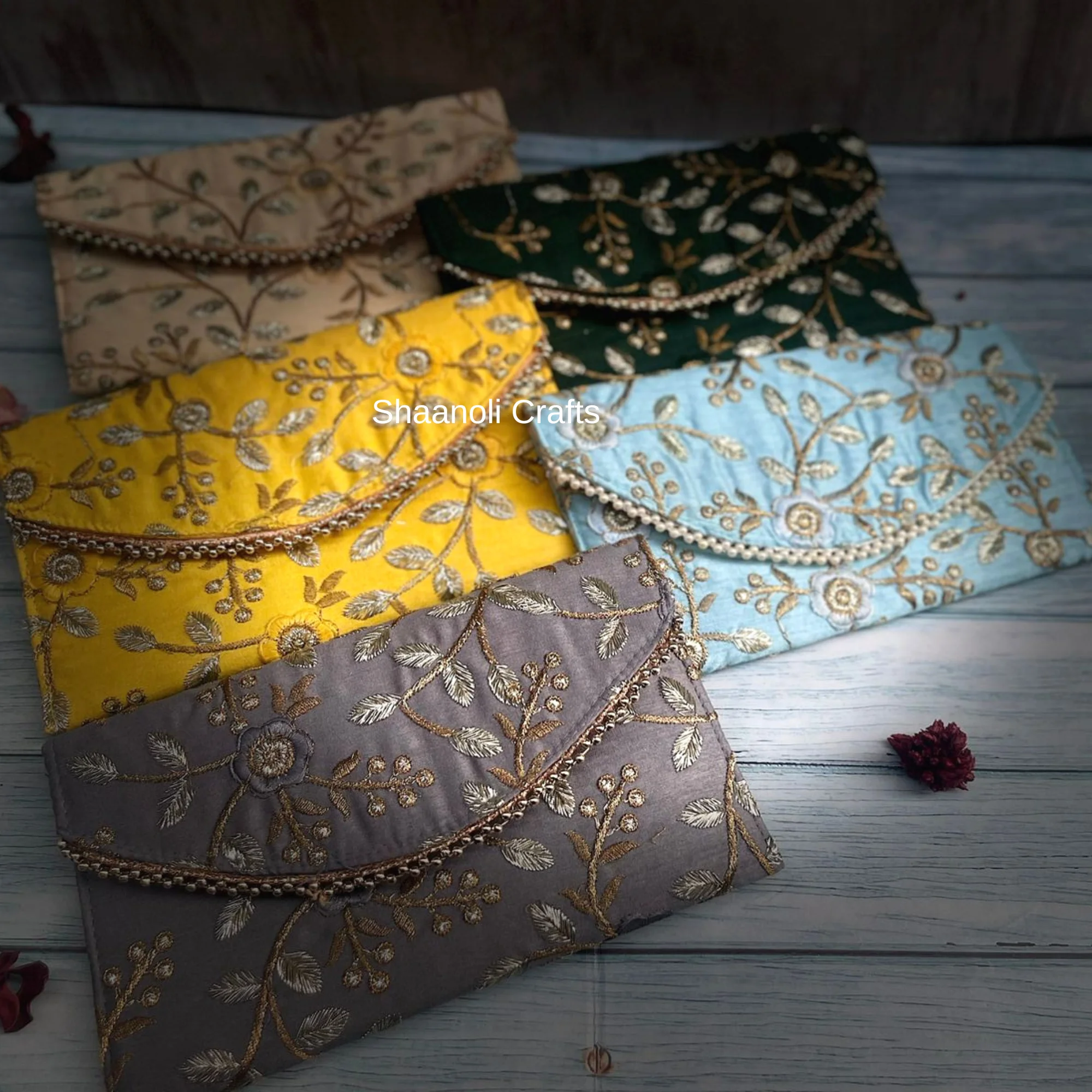 Golden Embroidery Clutch Bags Indian Wedding Gift Party Handbag Indian Clutches For Diwali Gift Evening Clutches