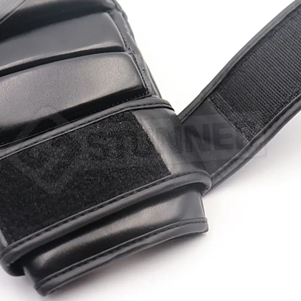 Full Black Color Real Leather Made  MMA Boxing Glove Customized Brand Logo MMA Gloves for Boxing Training