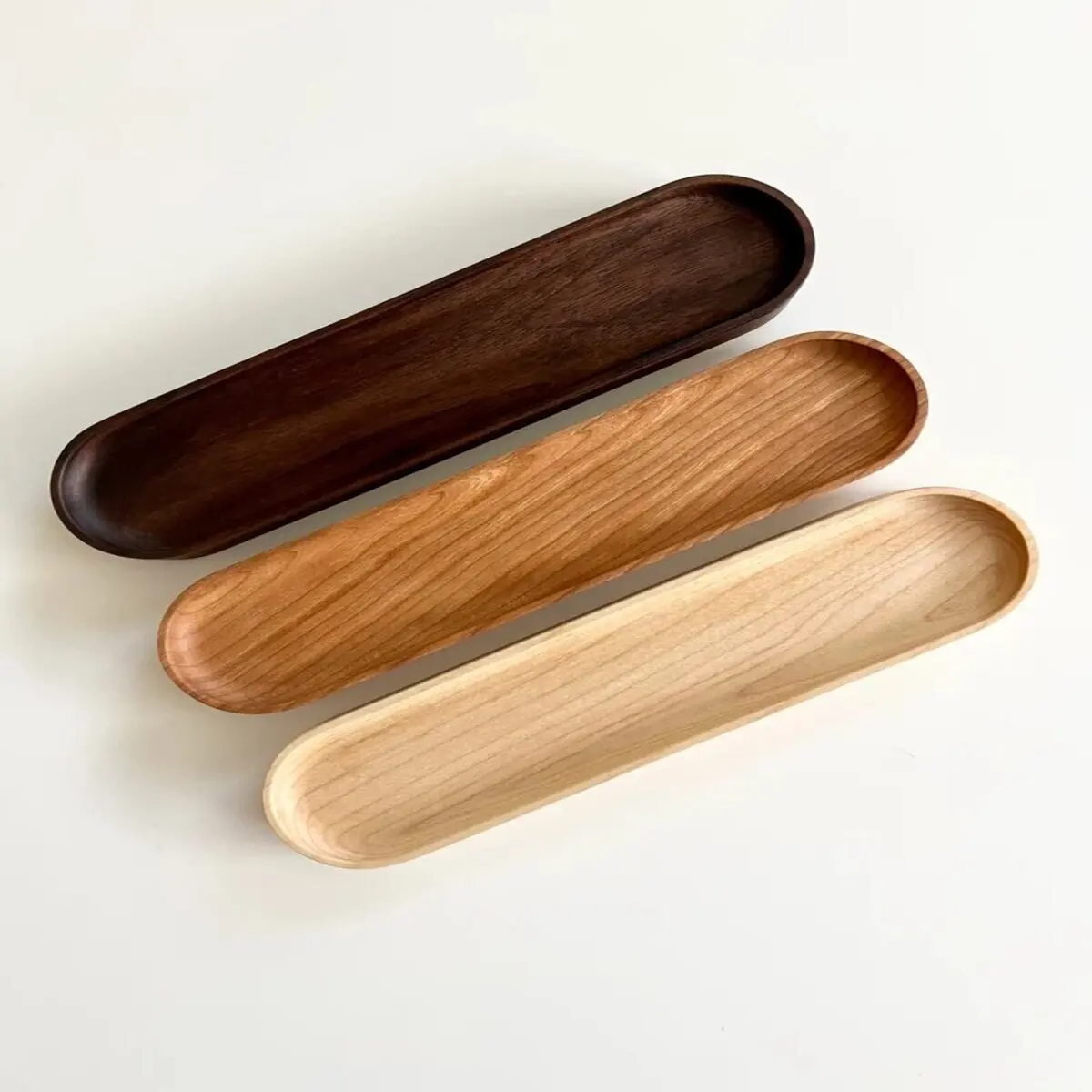 Best Quality Walnut Maple Cherry Wood Pen Tray with Carved Nautical Style Pencil Tray Crochet Hook Tray Featuring Salt Lamp