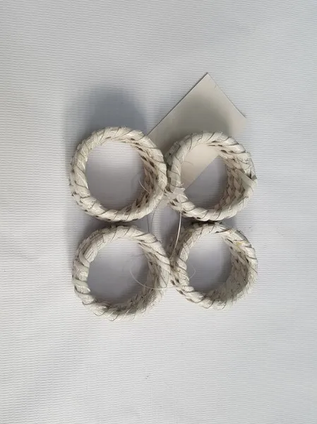 Amazon top seller 2022 rattan bottles holder with handle for wholesale kitchen storage made in Vietnam