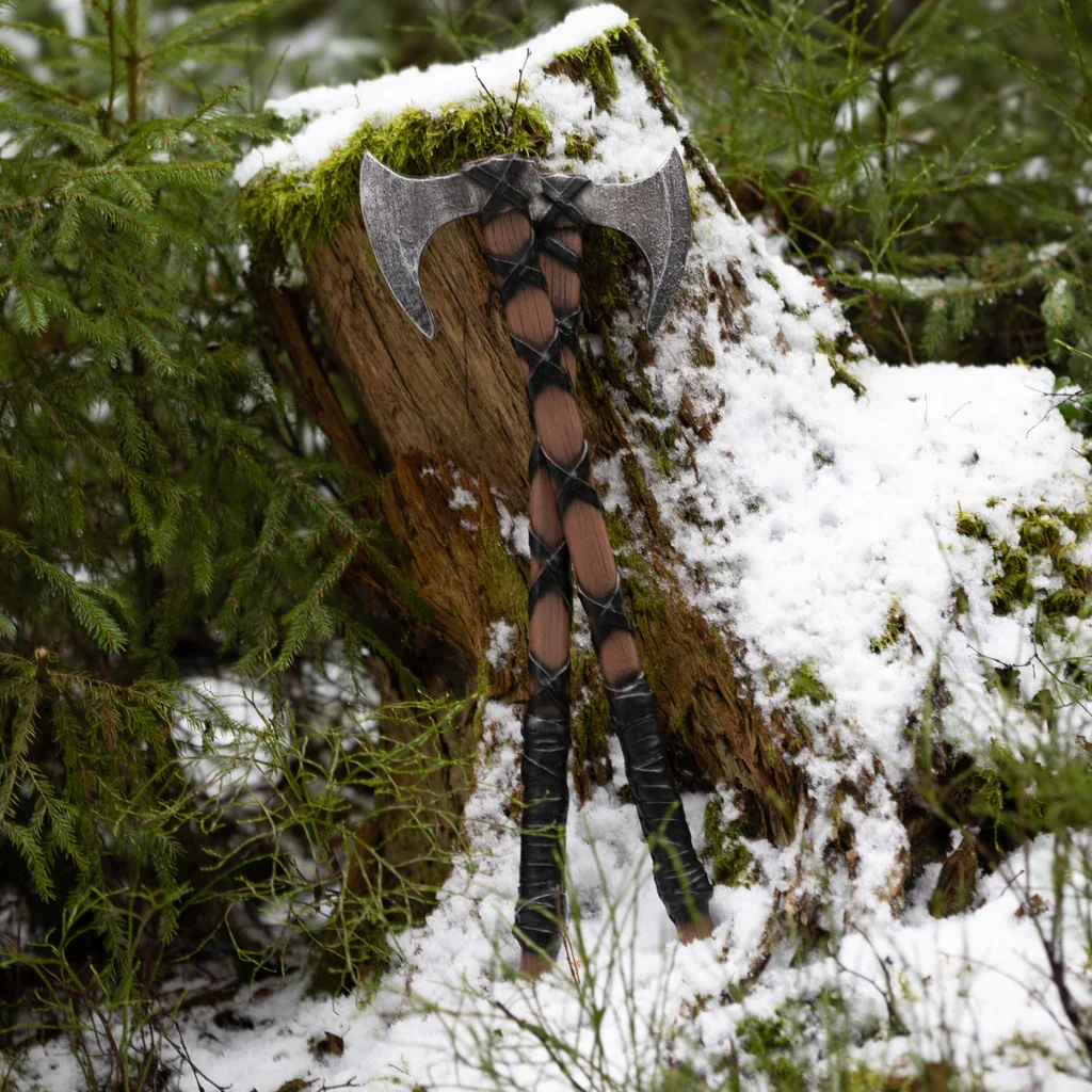 High Quality Custom Hand Forged Carbon Steel Viking axe Craftsmanship with leather sheath Camping axe