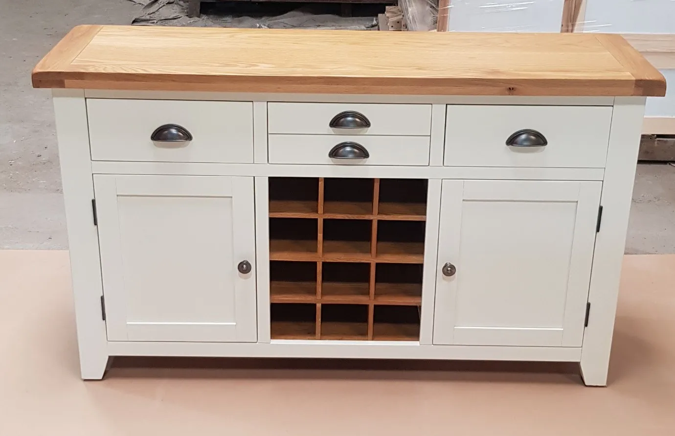 Большая Винная стойка