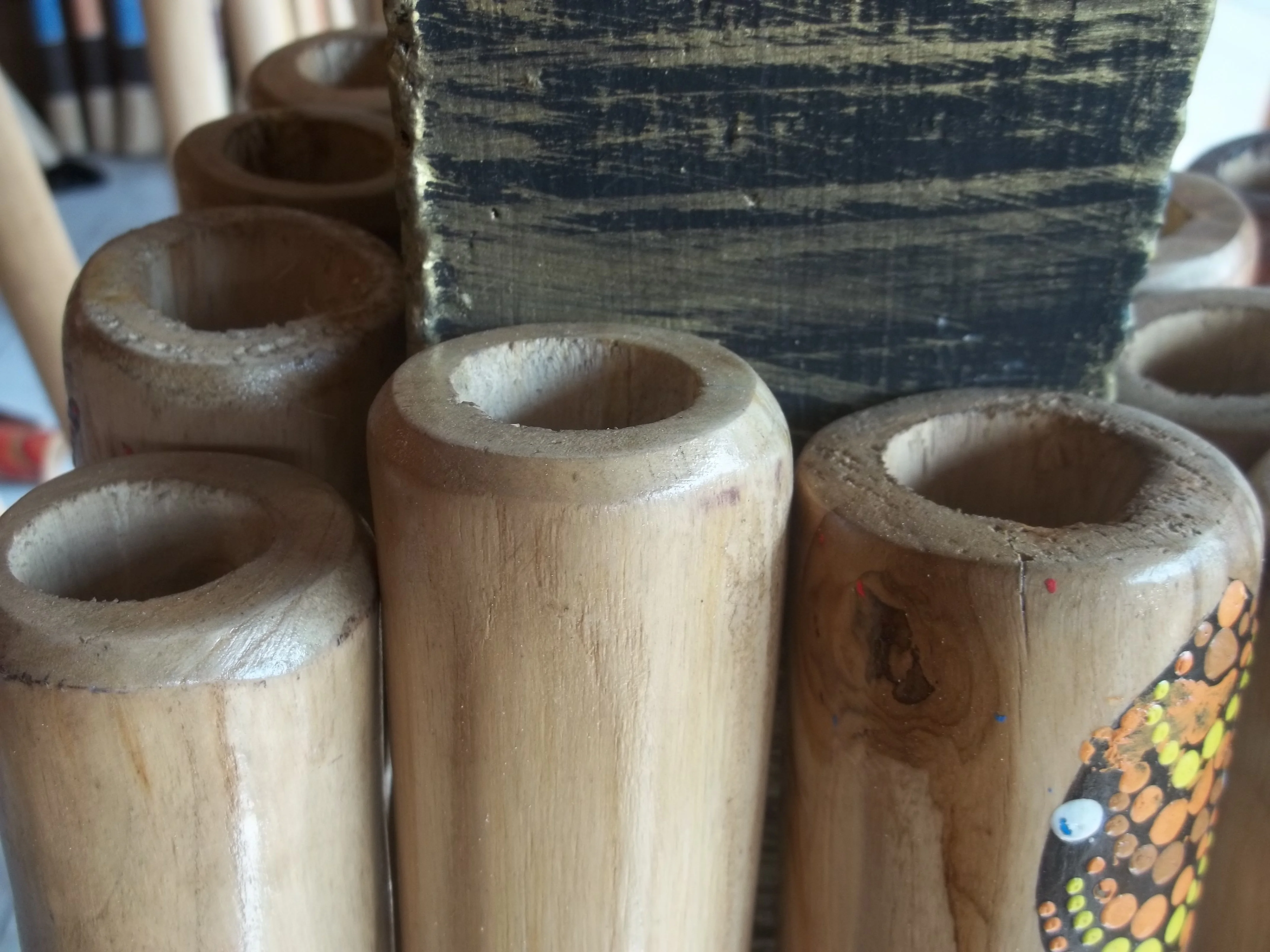 Wooden Long Didgeridoo are made of teak wood or eucalyptus wood made in Bali Indonesia original this music instrument