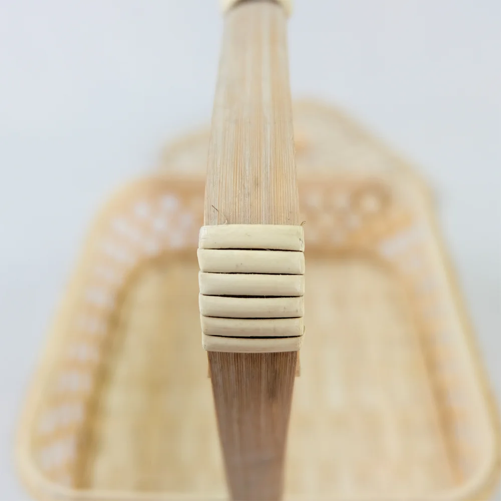 High popularity large covered decorative storage cherry outdoor picnic wicker baskets from Vietnam