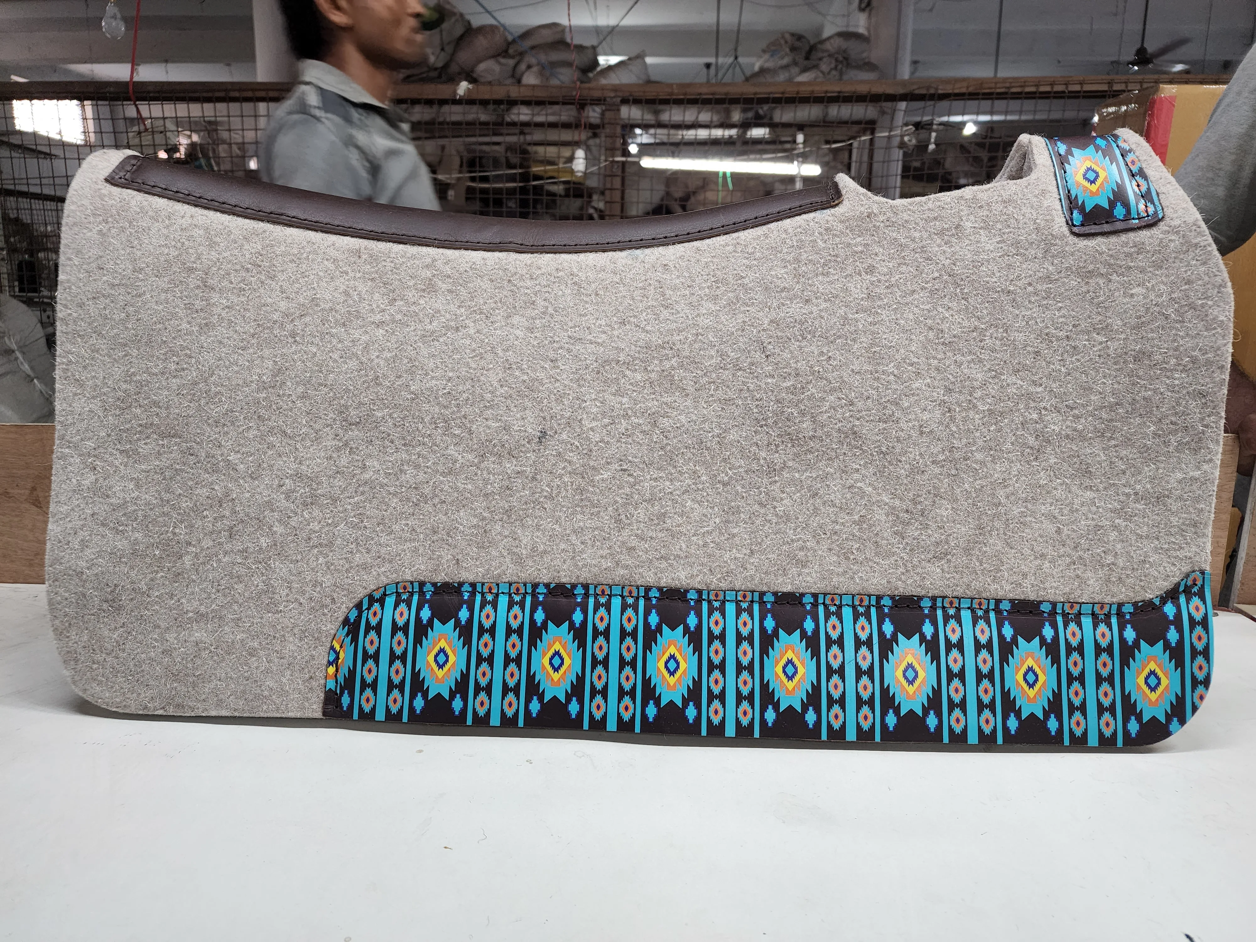 Premium Western Horse contoured Saddle Pads Felt Accessories for Horse Racing Equestrian Leather Saddle Pads