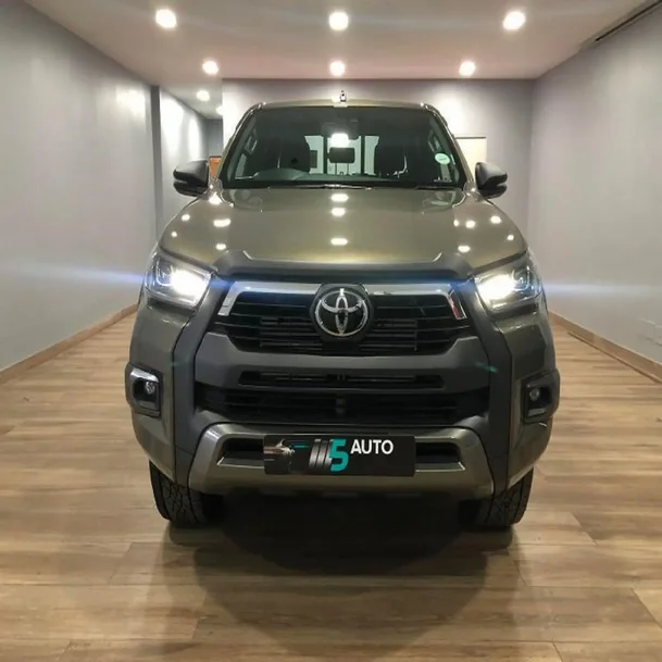 2019  Hilux Right-Hand Drive Automatic Gearbox Turbo Engine Leather Seats Dark FWD 4L Electric R17 Metal Electric Bus