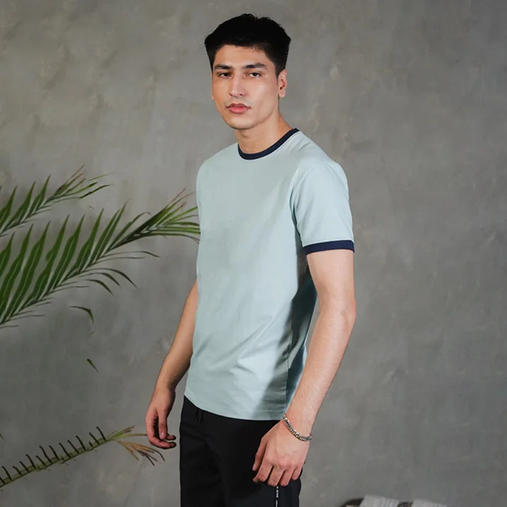 Wholesale Price Top Trending High Quality T shirt For Men Customized Baby Blue Color T shirt For Boys