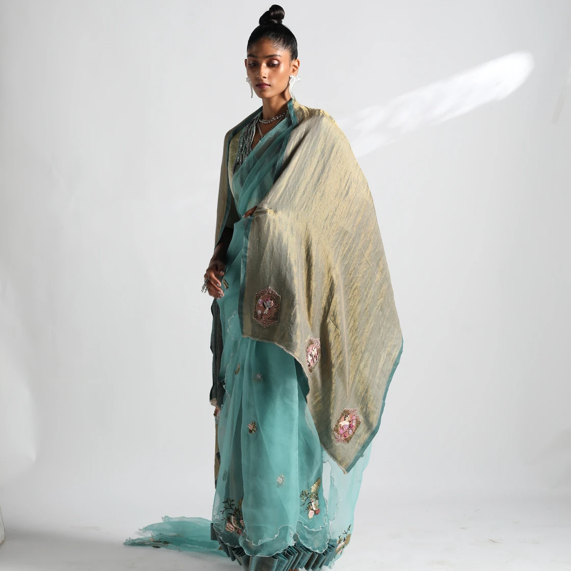 Hot selling luxury quality elegant Silver Pashmina Shawl Hand Embroidered Trending Women Ethnic Scarf Evening Wear C