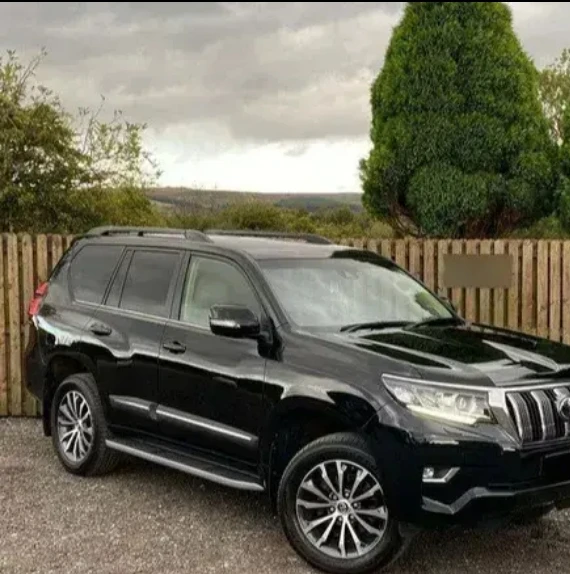 Used 2018 2019 2020 Toyota Land Cruiser Prado SUV Aspire GT Model R16 Tires 8L Engine Light Leather Interior Petrol Gas Fuel RWD