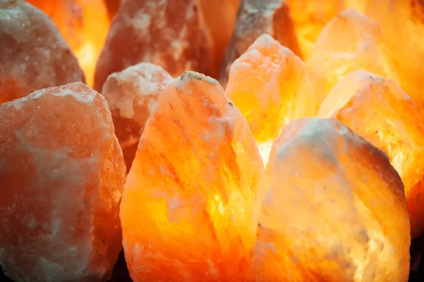 High Quality Salt Lamp Wooden Base Bedside Table Lamps Romantic Hand Crafted Crystal Mood Light