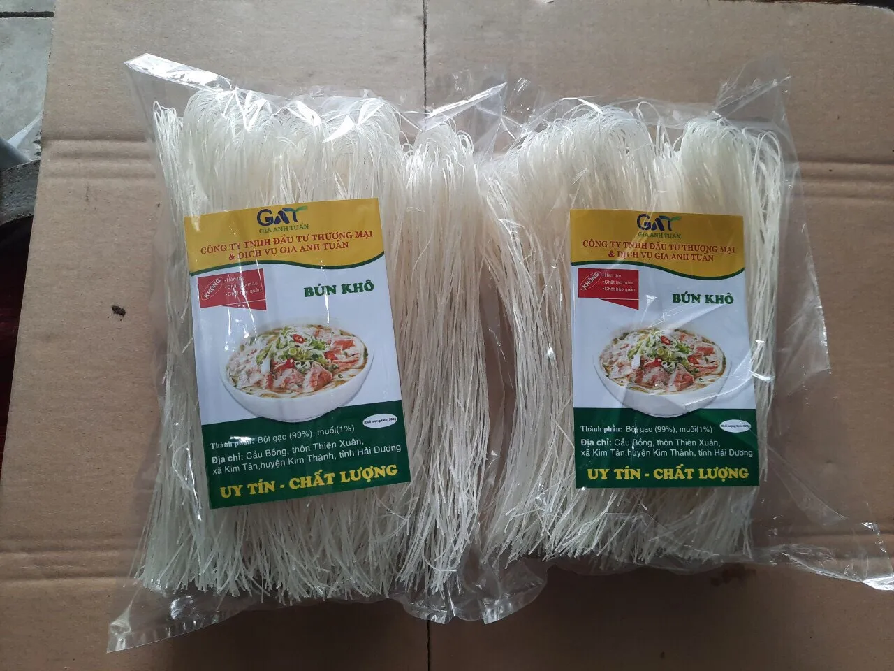 dry vermice instant noodles  rice and salt food  fresh food from hai duong viet nam