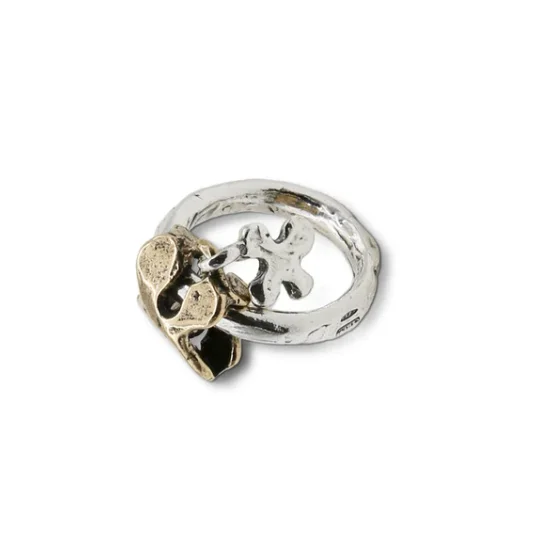 Handmade luxury puzzle charm ring in 925 silver with bronze On the stem of the silver ring runs the bronze element in the shape