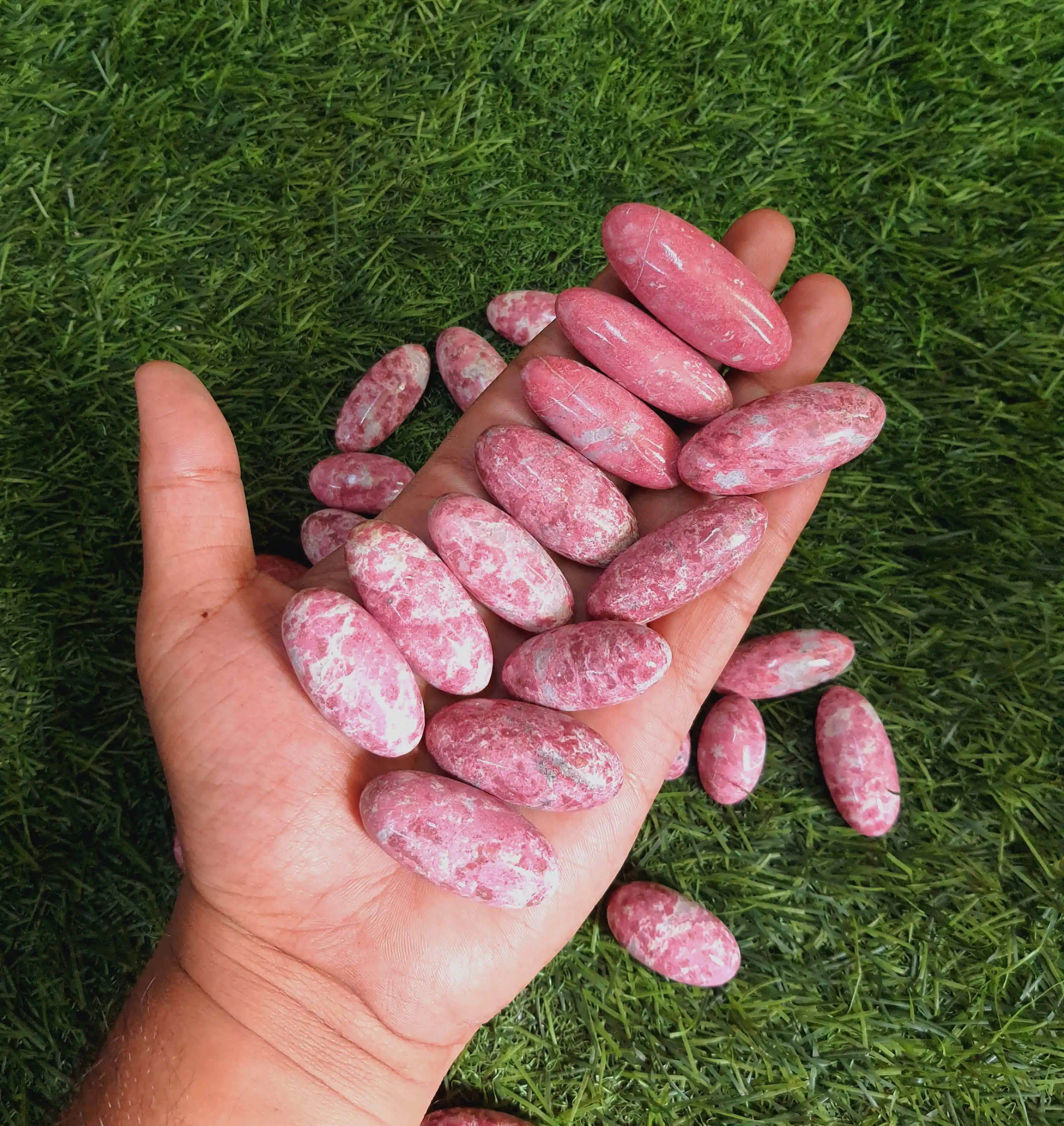 Natural Thulite shiva lingam crystals chakra healing energy for decoration hand carving and hand polish bulk sale