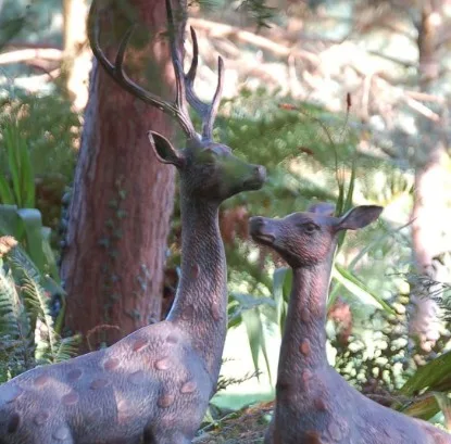 Литая алюминиевая статуя в натуральную величину Бронзового Оленя для сада и домашнего декора набор оленя садовая скульптура