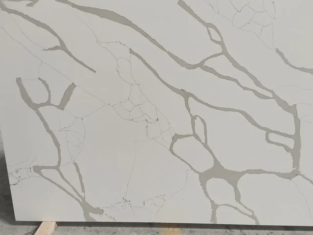 2022 Best selling engineered Calacatta Vegas Cut to size Quartz  Kitchen Countertop slab At Lowest price