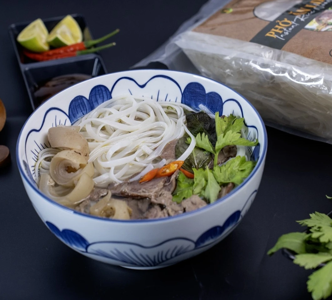 Вьетнамская рисовая вермишель, рисовая лапша, сушеная специальная пищевая коробка, изготовленная на вьетнамской фабрике