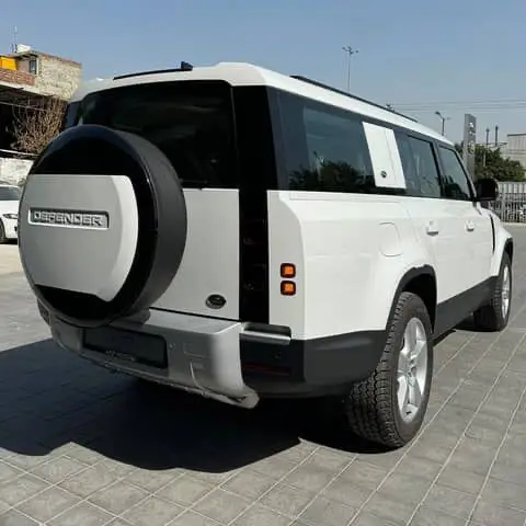 2023 Land Rover Defender