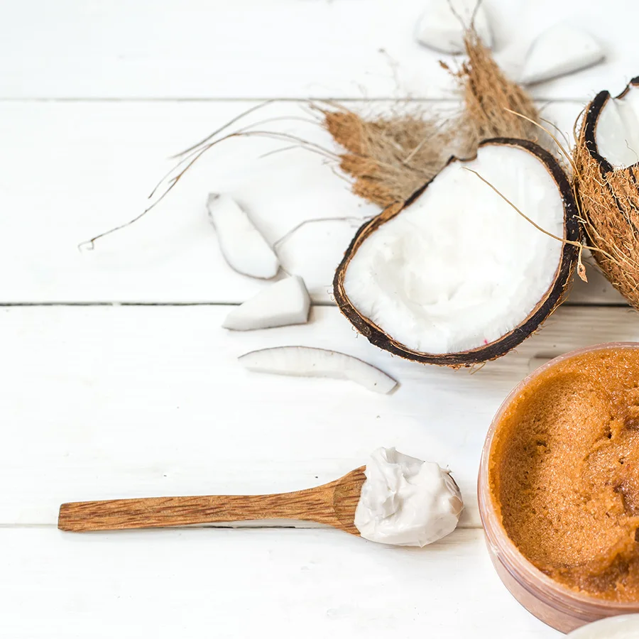 Good Bearing Coconut Wood Spoon Eco-Friendly Minimalist Home Decor Polished Surface Natural Color Coconut Spoon