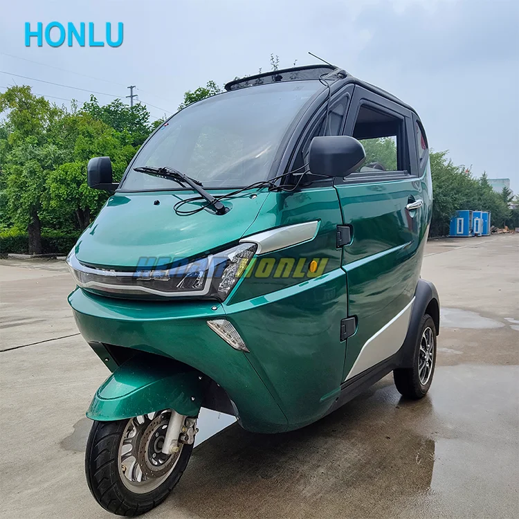 Three Wheels adults European electric car Fully Enclosed Mobility electric scooters for sale