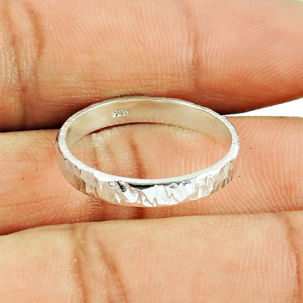 Elegant Look 925 Sterling Silver Round Shape Band Ring Stylish Plain Silver Pieces Bohemian Handmade Jewelry Wholesale Suppliers