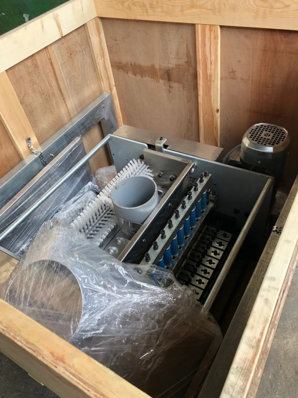 Brazil Tazania Cambodia Cashew Shelling Machine Cashew Nut sheller machine Cashew Nut Cracking Machine  Made in Viet Nam