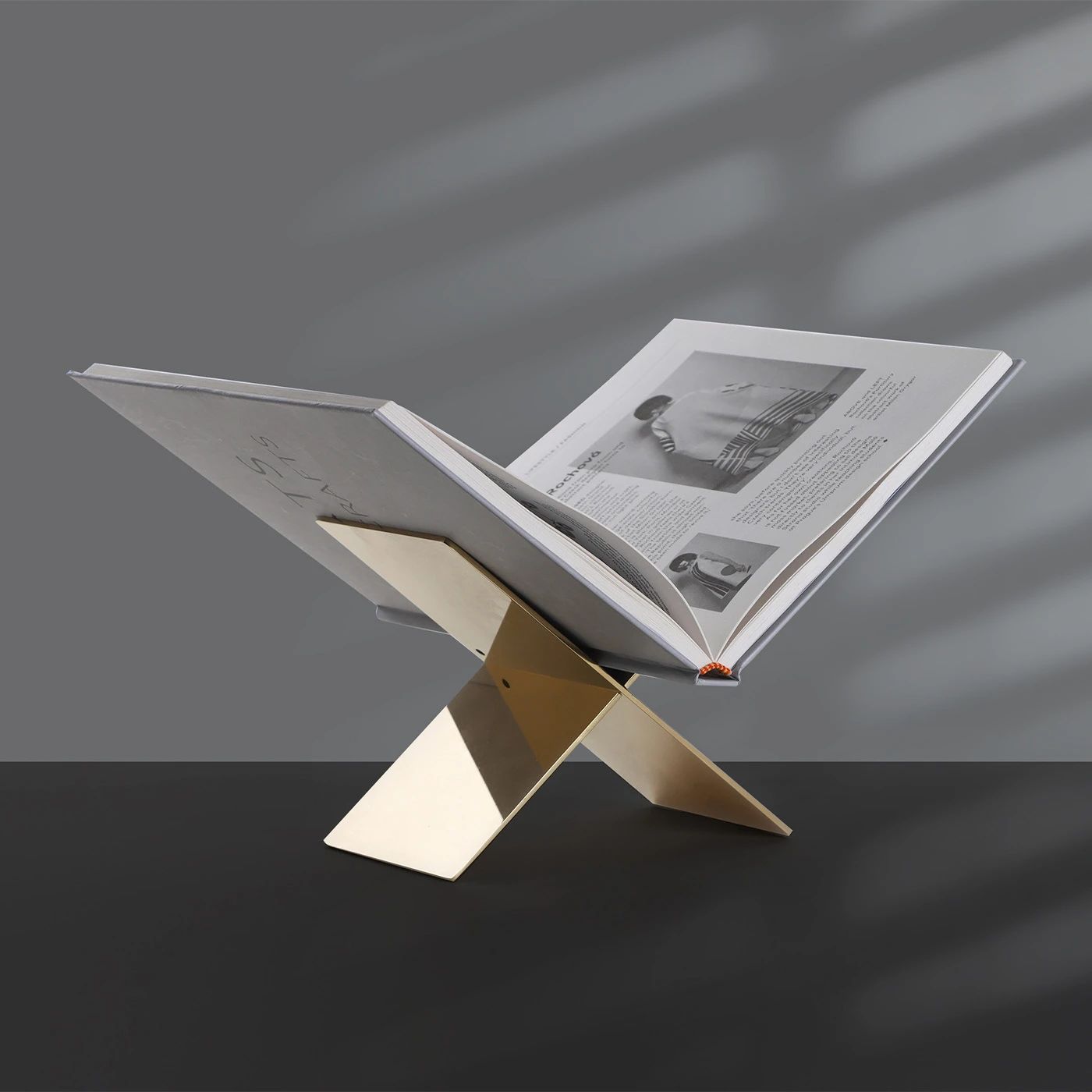 Metal wall decor fancy gold/silver sculpture table top decor accessories for home office desk decoration hotel room restaurant