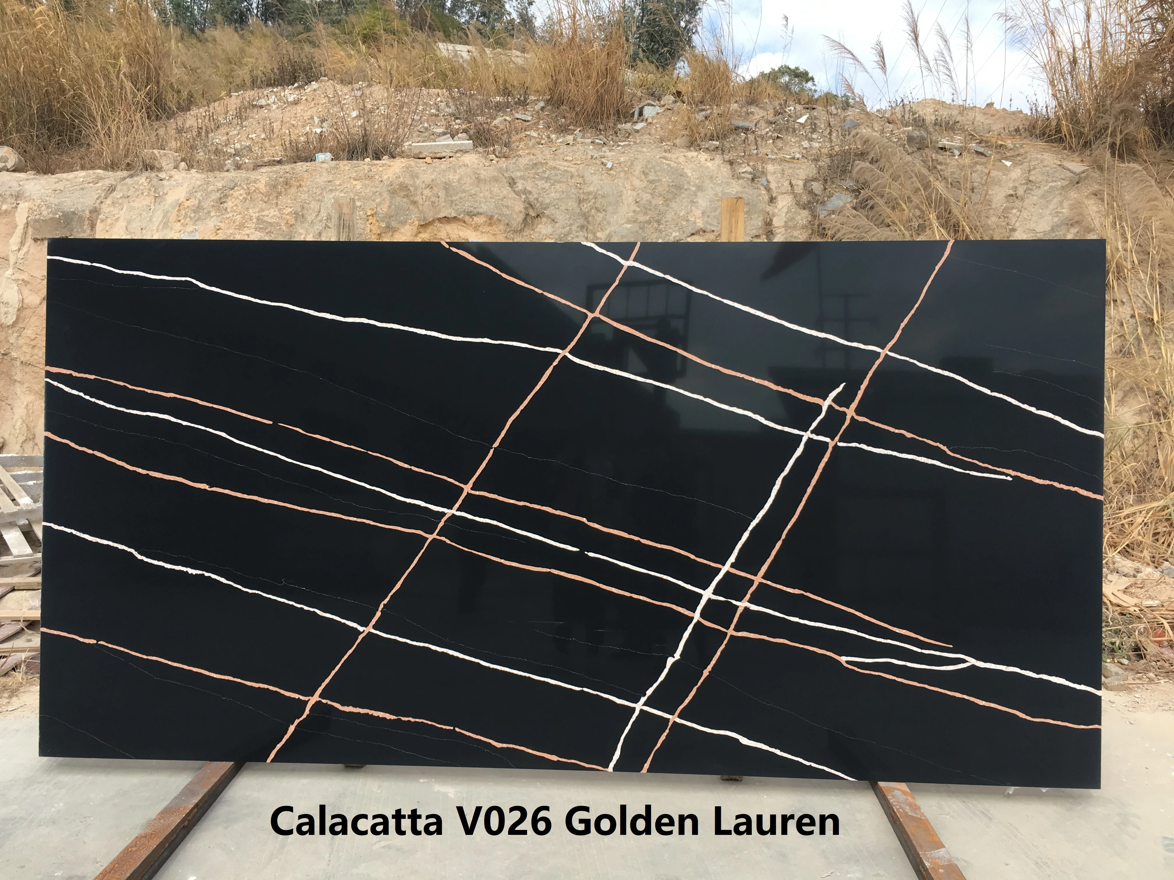 Lauren Calacatta Design Golden Quartz Countertops Vanity Tops Table Tops