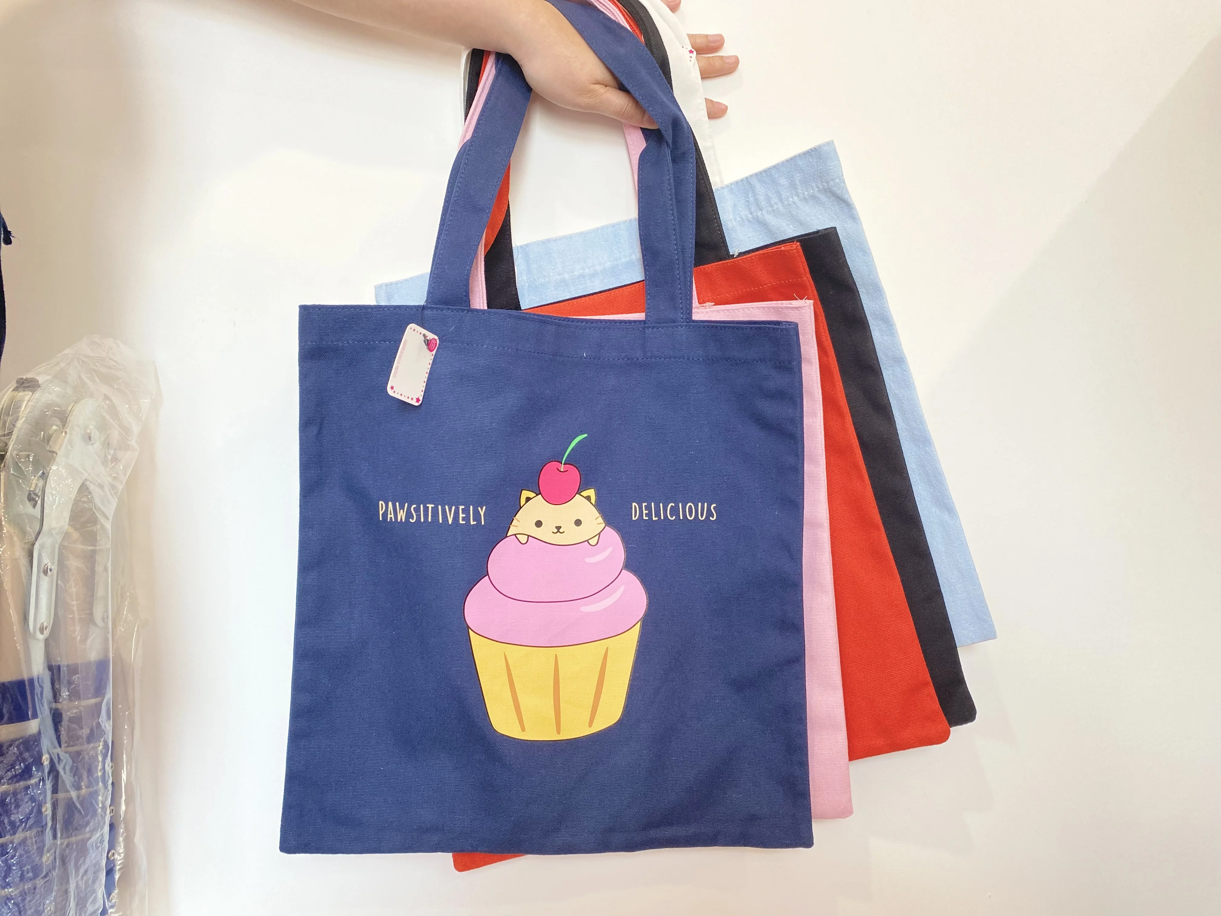 Wholesale Portable Waterproof Polyester Grocery Bag Reusable Foldable Shopping Tote Bag with Custom Printed Logo Pink CARTOON