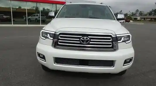 Used Toyotas Sequoias 7 Seater LE SUV  Model 2019, 100% Perfectly Working, Accident-Free, 1 Year Warranty.