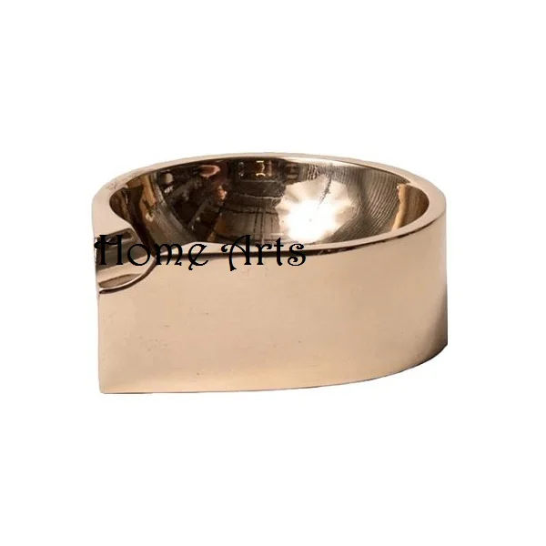 Unique Design Brass Smoking Ashtray with Highest Quality Customized Shape Size Cigar for Table Top Usage
