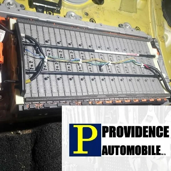 Japan Manufacture Efficient HYBRID Auto Dual 220v Charging Electrical Systems Good Quality Car Batteries With 5 Years Warranty