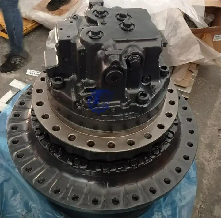 Дешевый использованный оригинальный экскаватор Komatsu 650-7 в наличии на продажу коробка трансмиссии с основным приводом