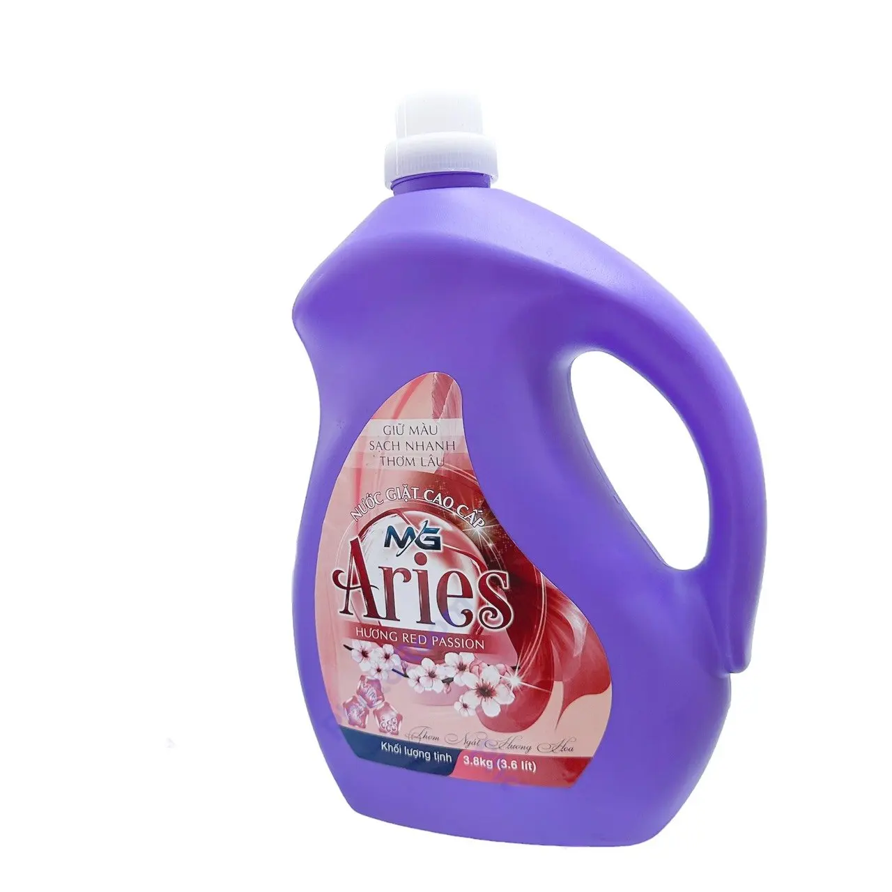 MG Ariel laundry detergent has organic ingredients that are safe for children and has a fresh natural fragrance