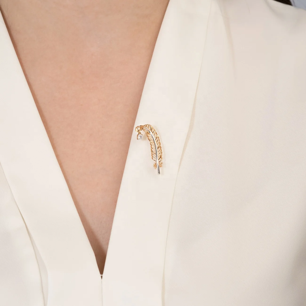 Feather Delicate Brooch 14K Solid Rose Yellow White Gold OEM ODM