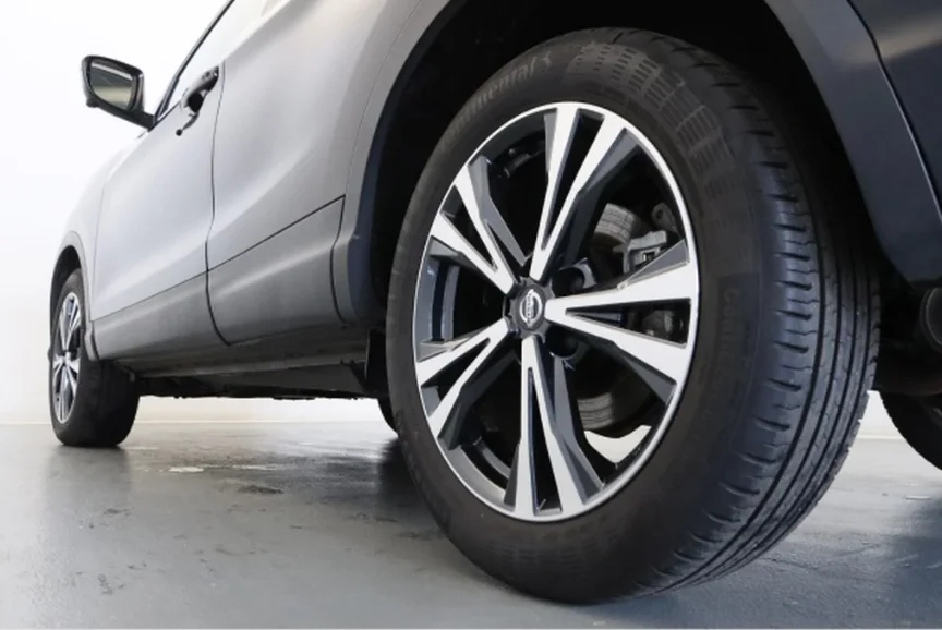 Nissan Qashqai 1.3 DIG-T N-CONNECTA 4x2